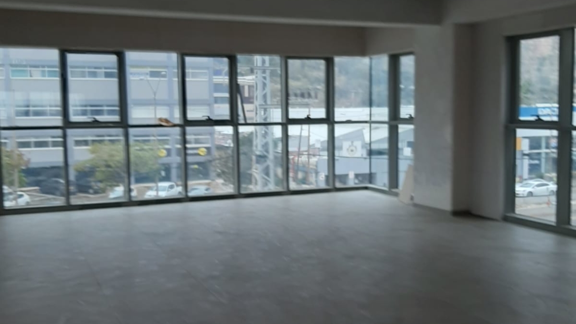 2 קומות משרדים להשכרה בנשר